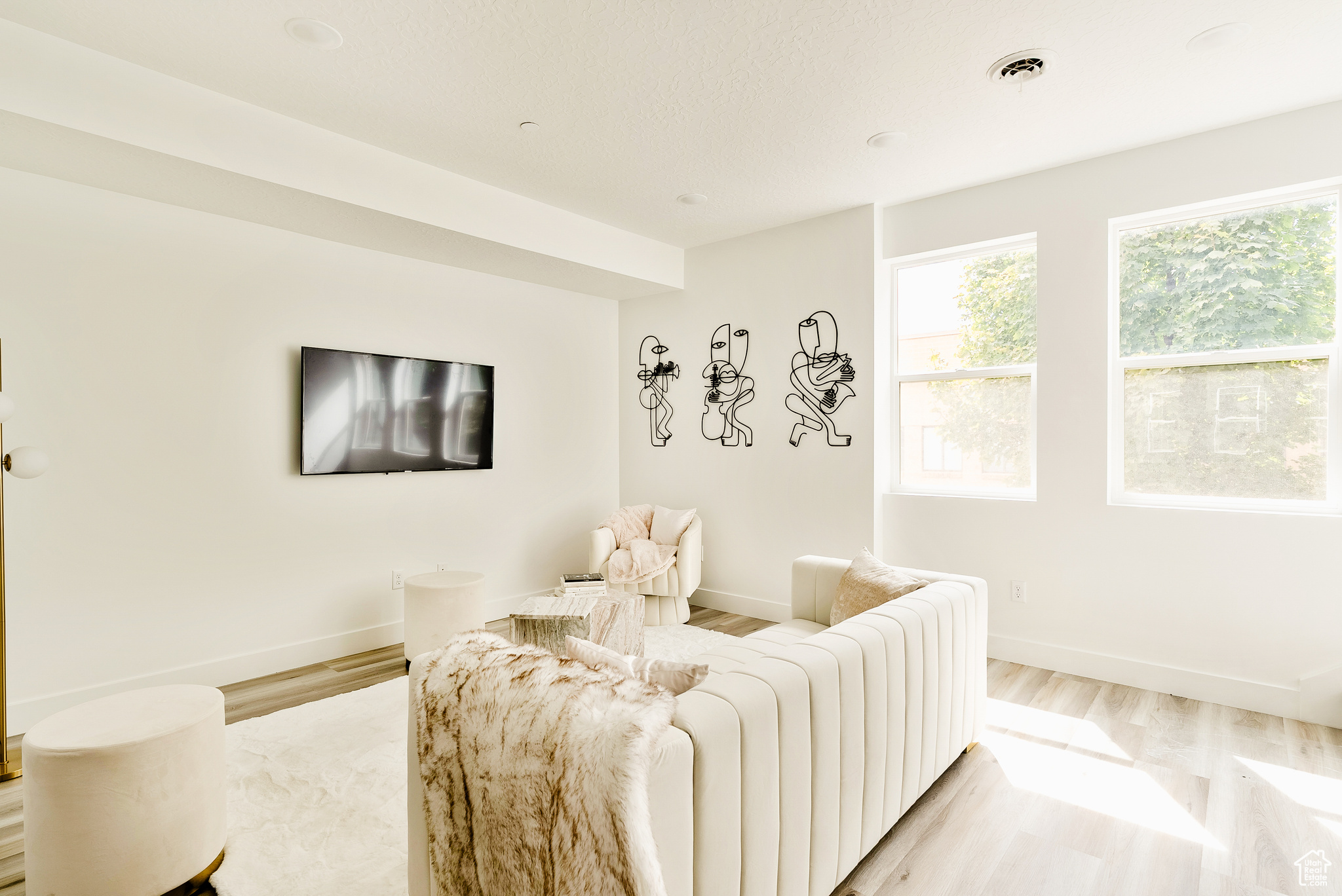 LARADEAN TOWNHOMES - Residential