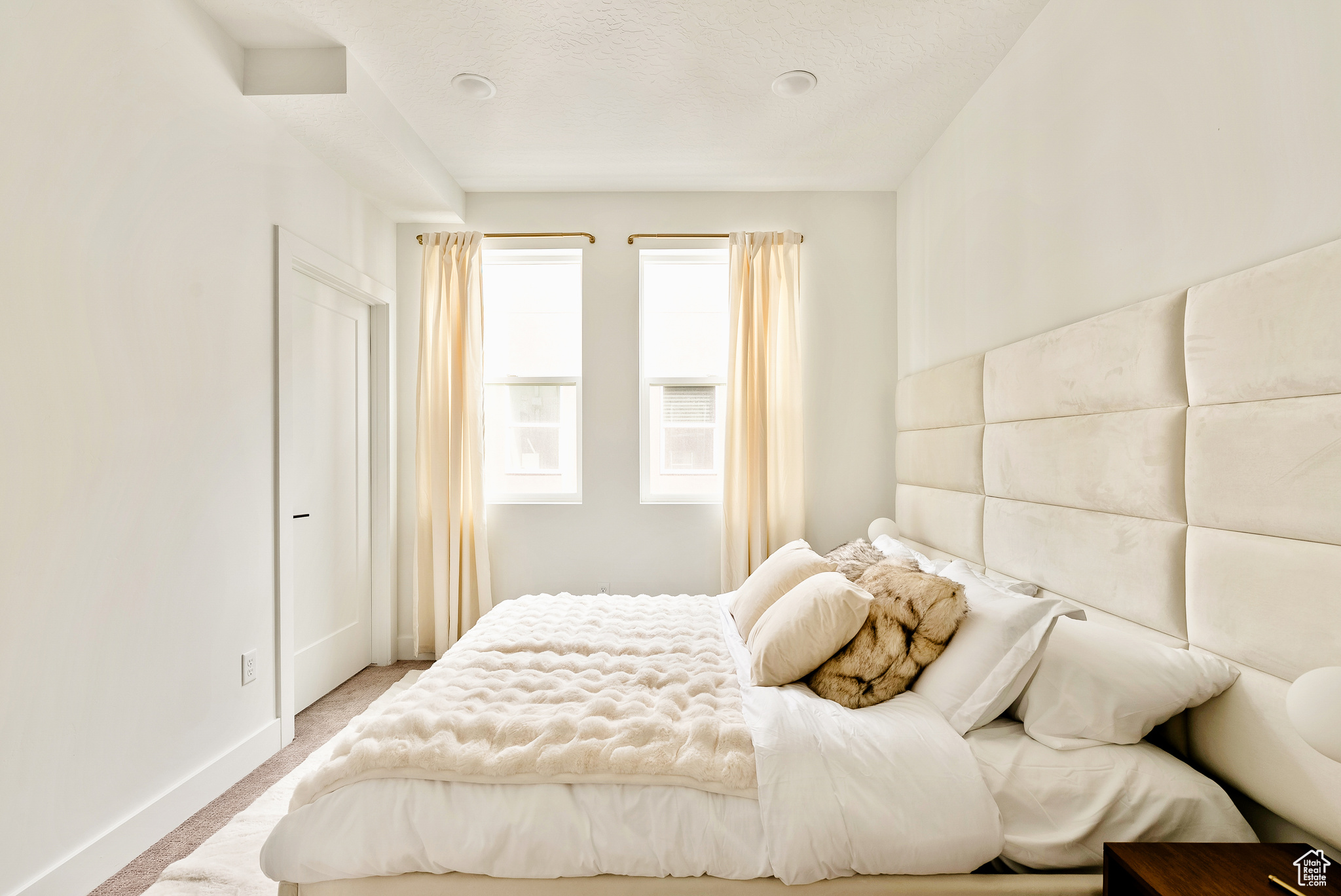 LARADEAN TOWNHOMES - Residential