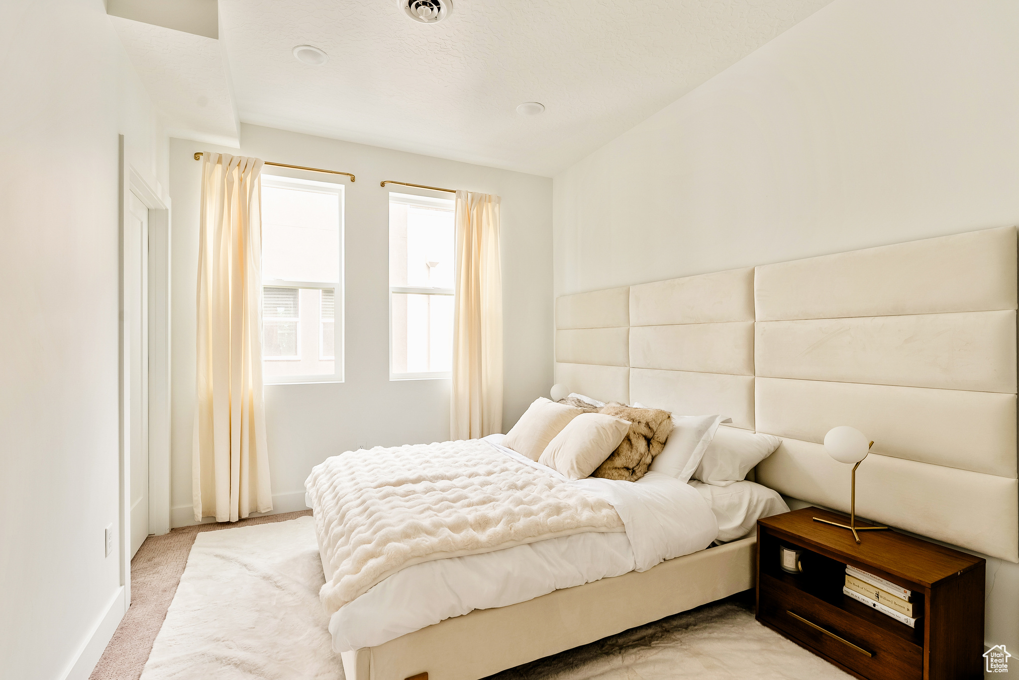 LARADEAN TOWNHOMES - Residential