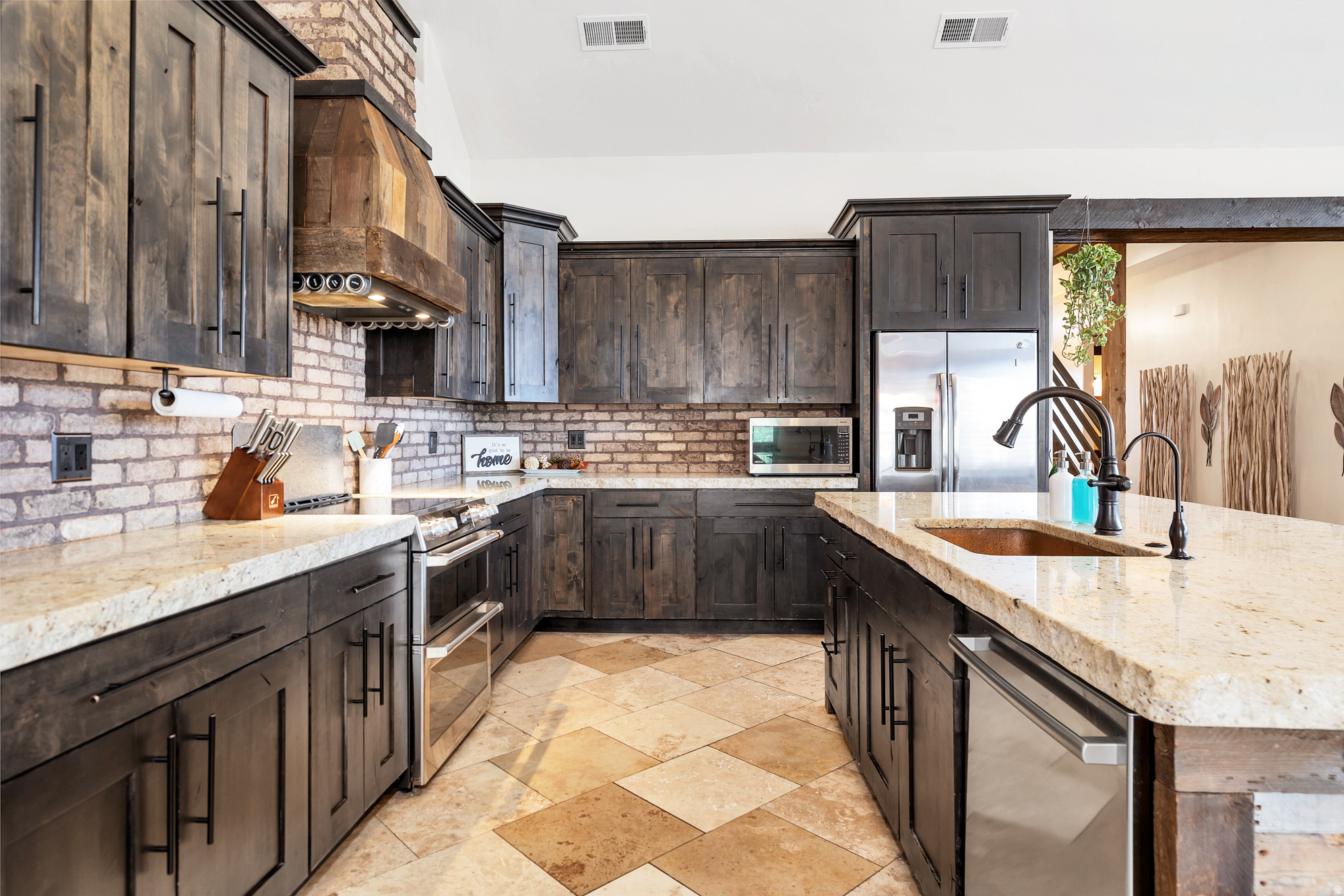 DIXIE SPRINGS - Residential