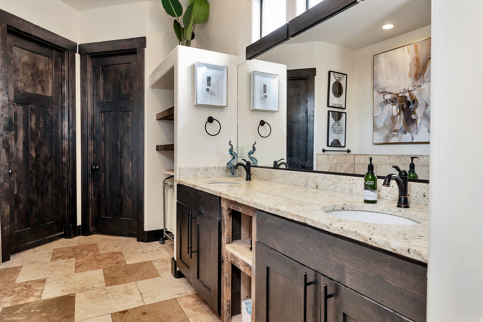 DIXIE SPRINGS - Residential