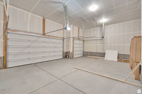 Tiny photo for 3176 E CANYON MEADOWS DR #213, Spanish Fork, UT 84660 (MLS # 2111837)