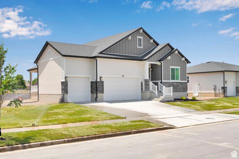 Tiny photo for 3176 E CANYON MEADOWS DR #213, Spanish Fork, UT 84660 (MLS # 2111837)