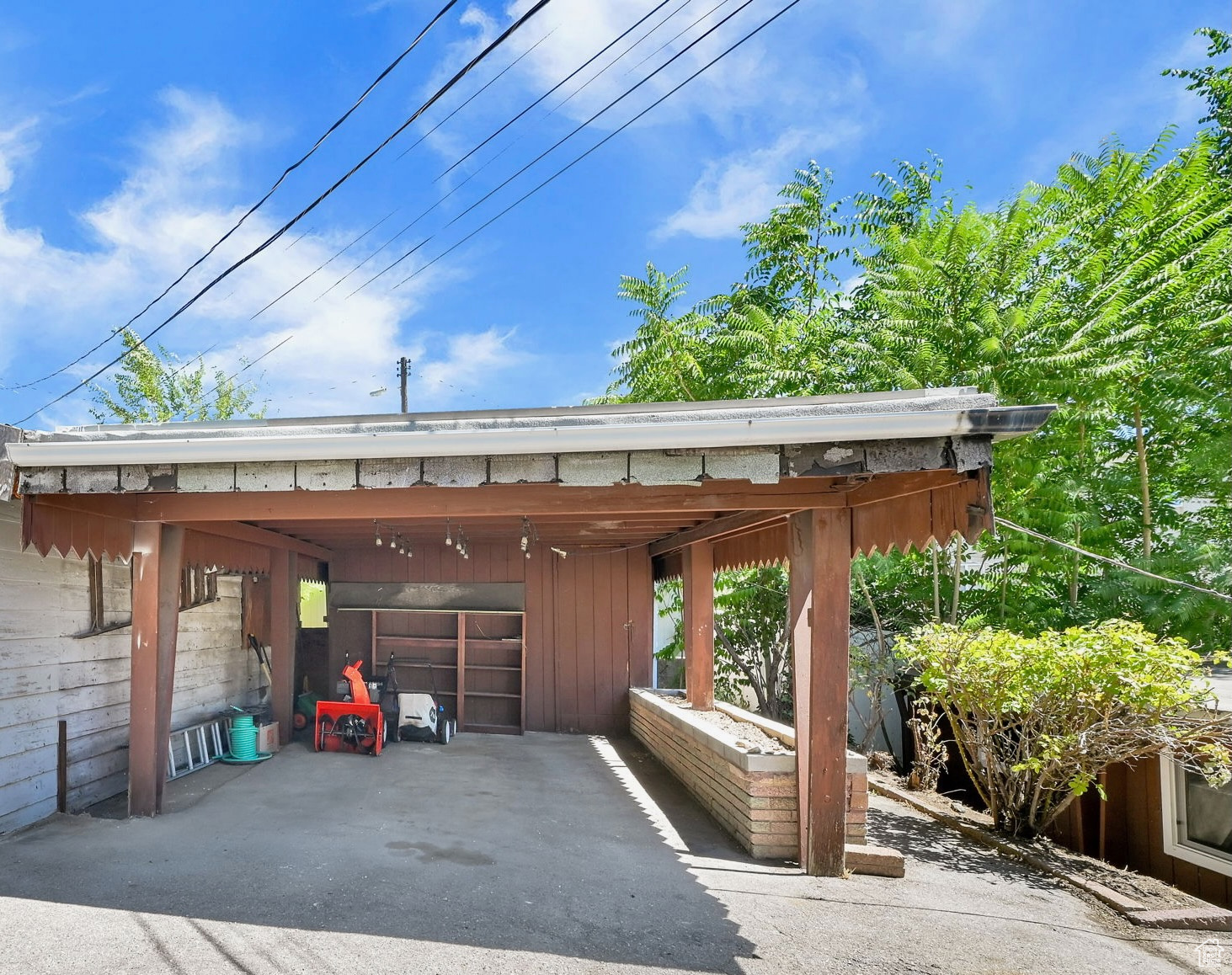 AVENUES - Residential