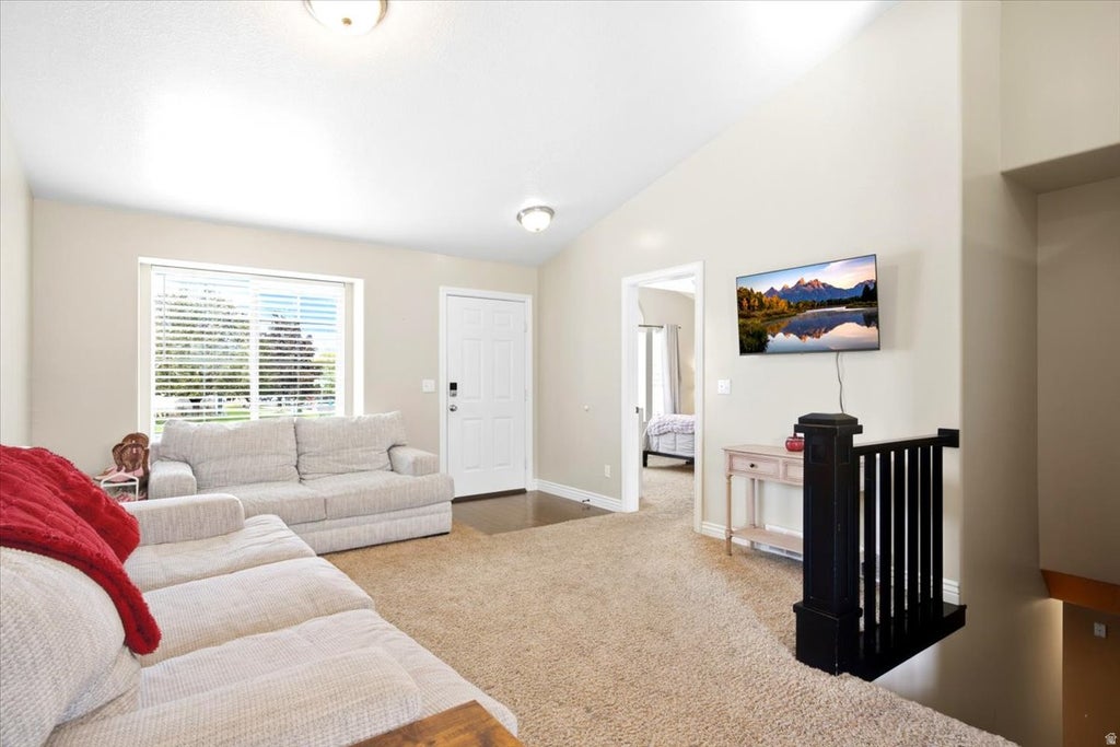 Photo of 1562 N 2030 W, Clinton, UT 84015 (MLS # 2186115)