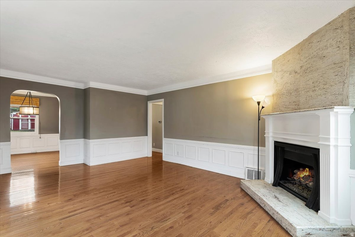 NOB HILL - Residential