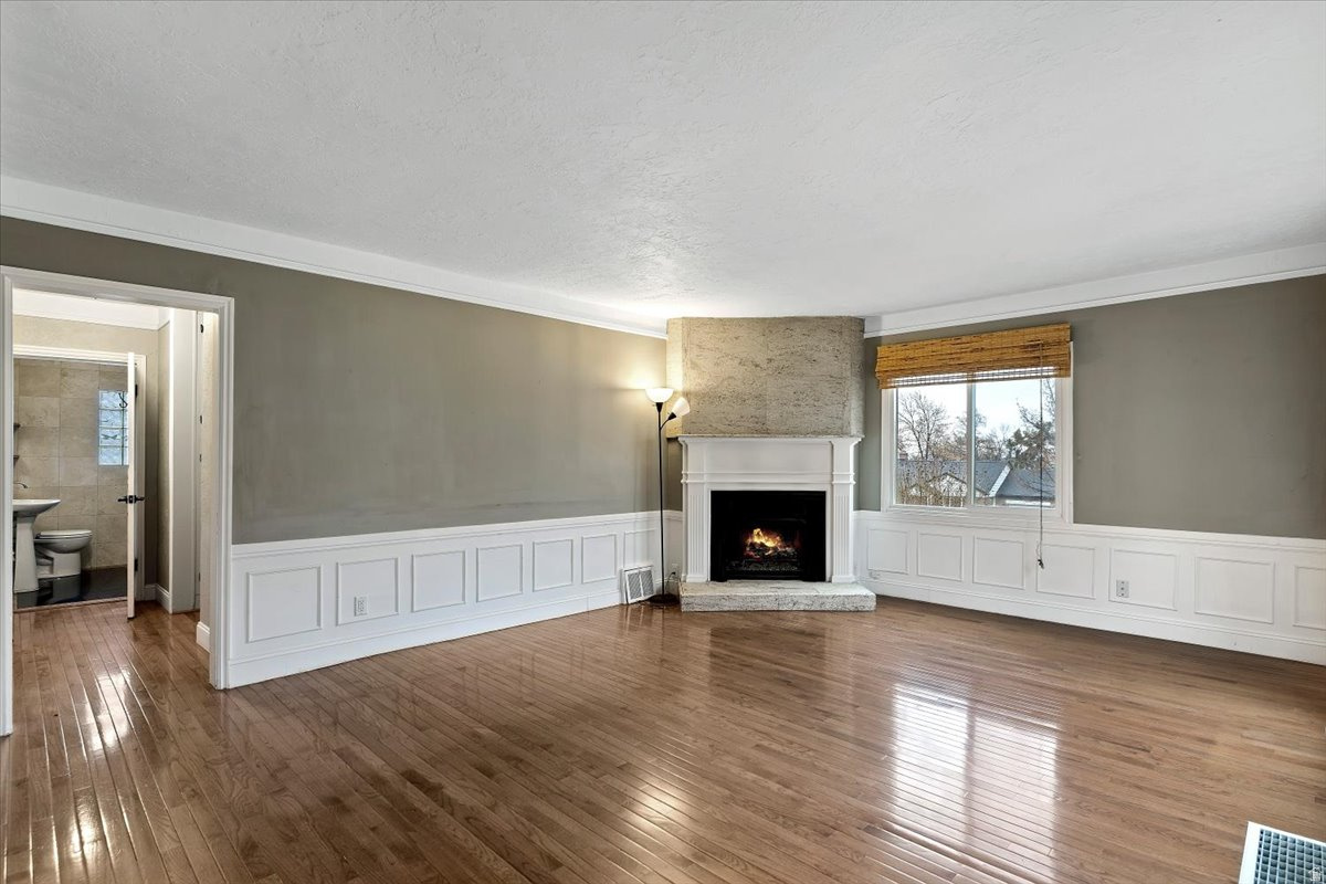 NOB HILL - Residential