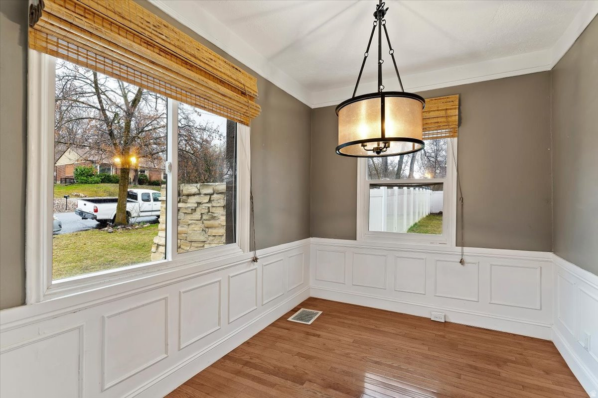 NOB HILL - Residential