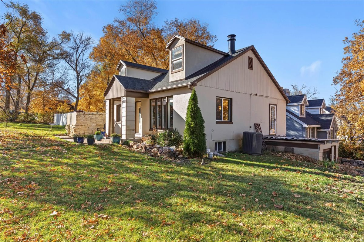 NOB HILL - Residential