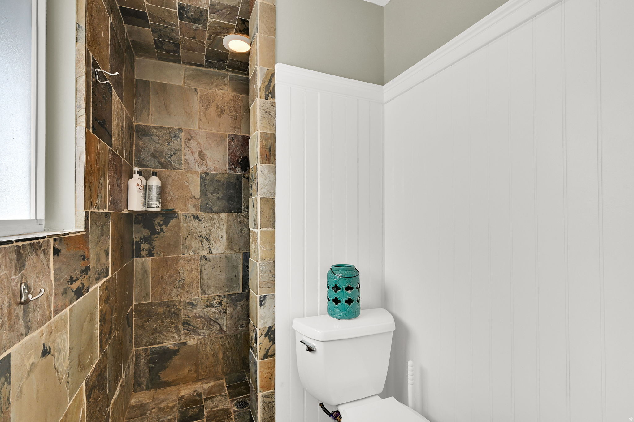 THE WOODS - Residential