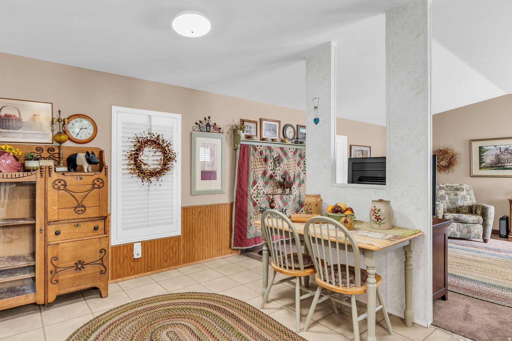 APPLEWOOD - Residential