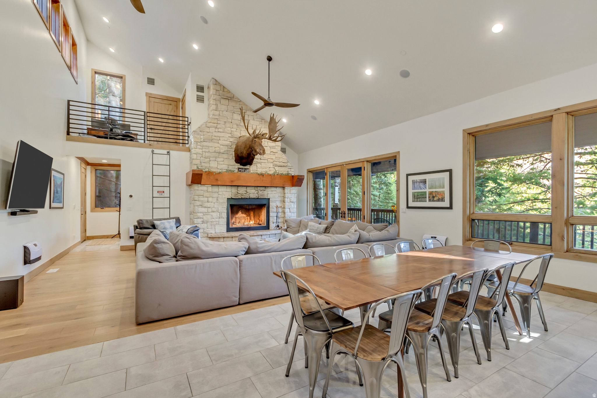 STEWART CASCADE - Residential