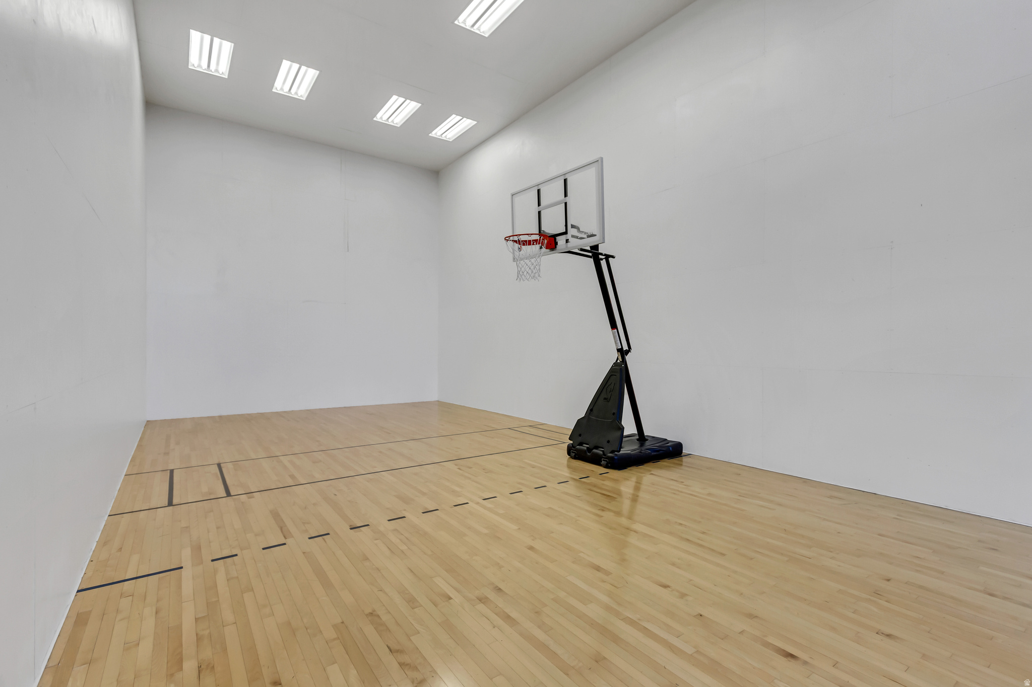 STEWART CASCADE - Residential