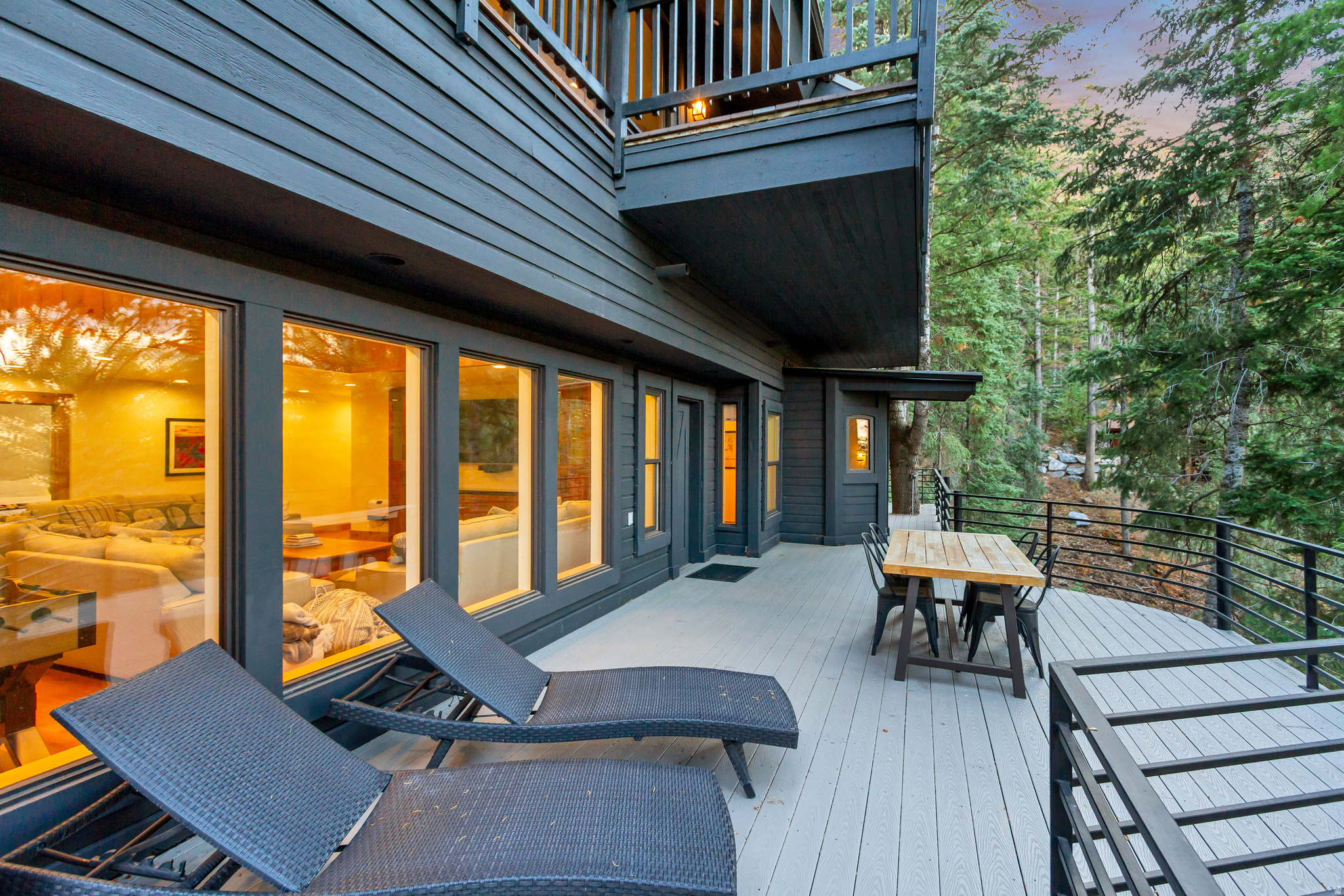 STEWART CASCADE - Residential