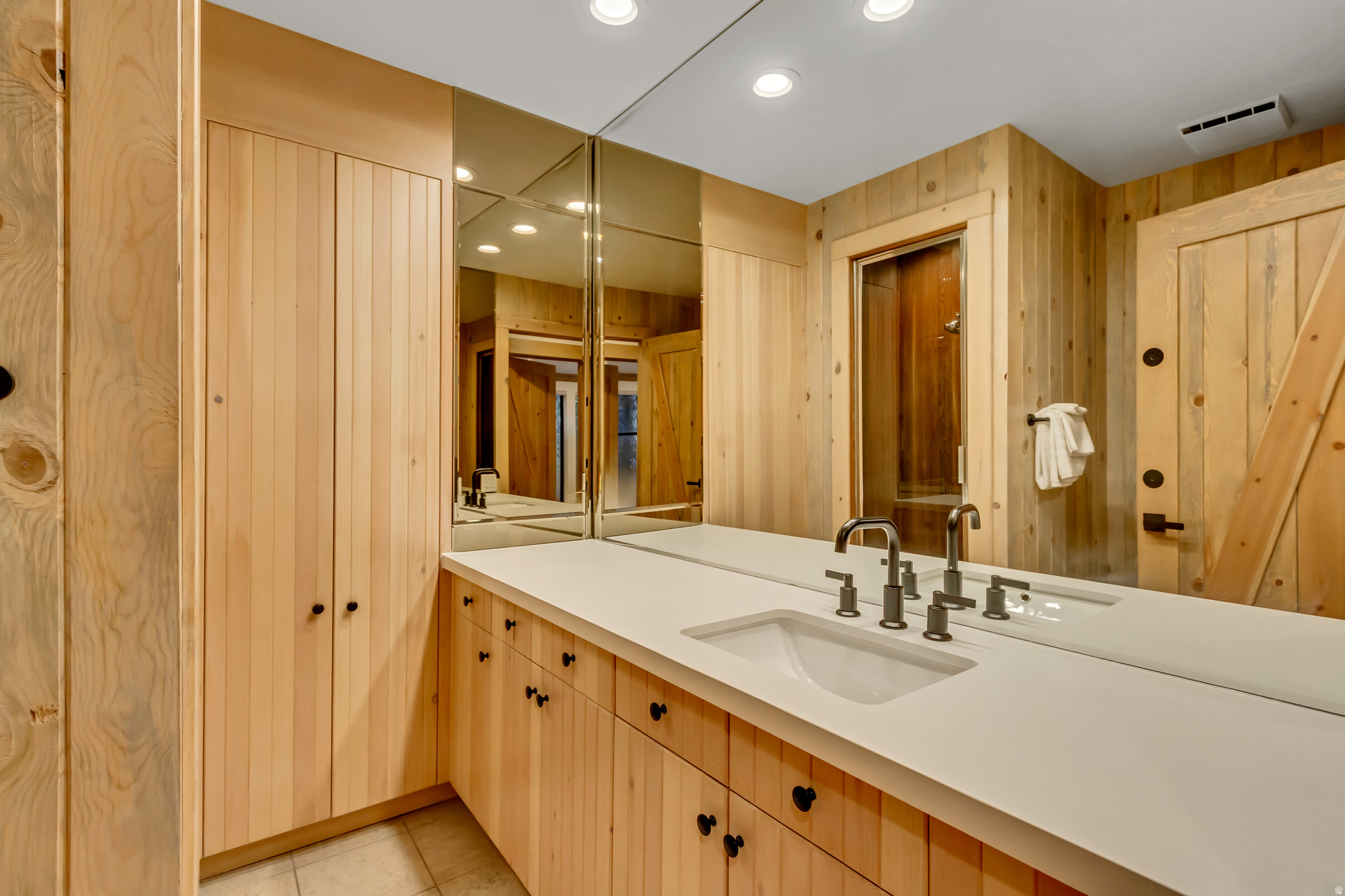 STEWART CASCADE - Residential