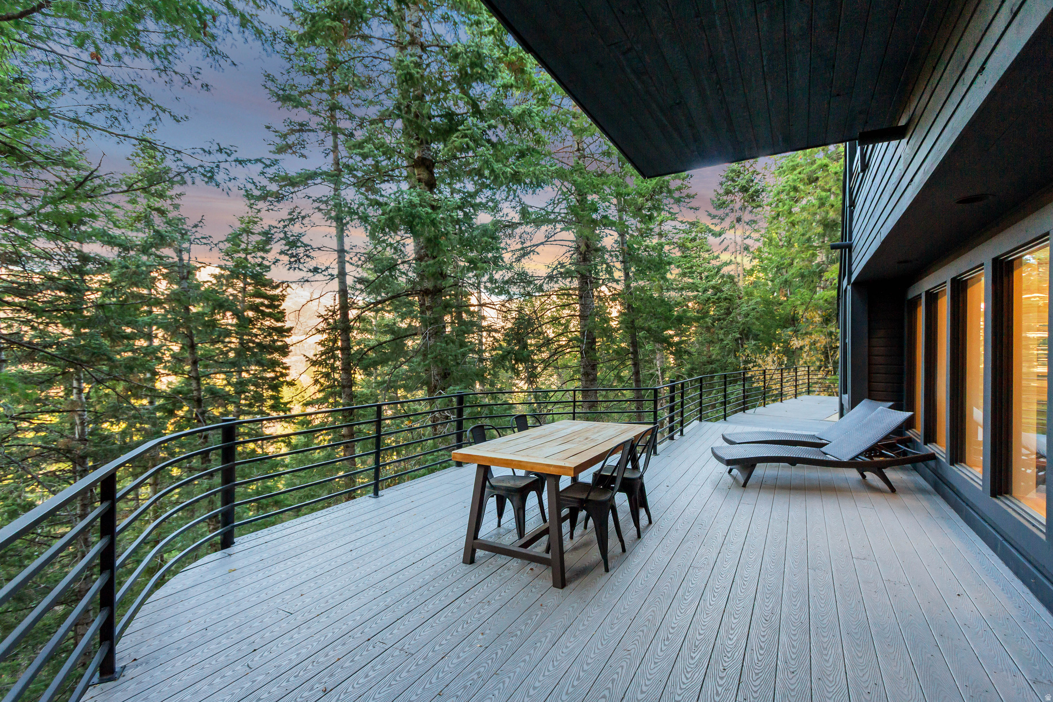 STEWART CASCADE - Residential