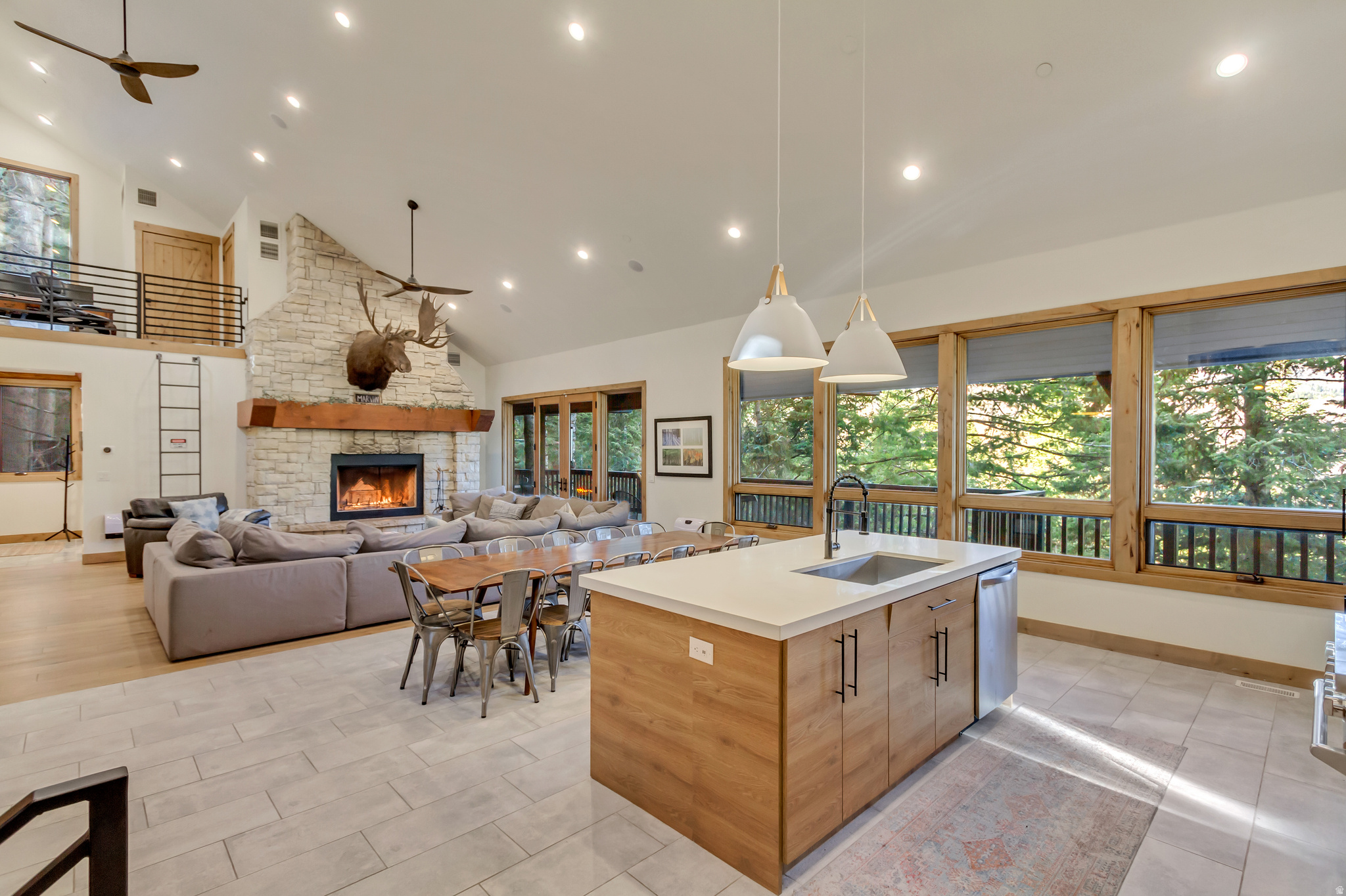 STEWART CASCADE - Residential