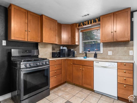 Tiny photo for 486 E 1000 S, Springville, UT 84663 (MLS # 2190507)