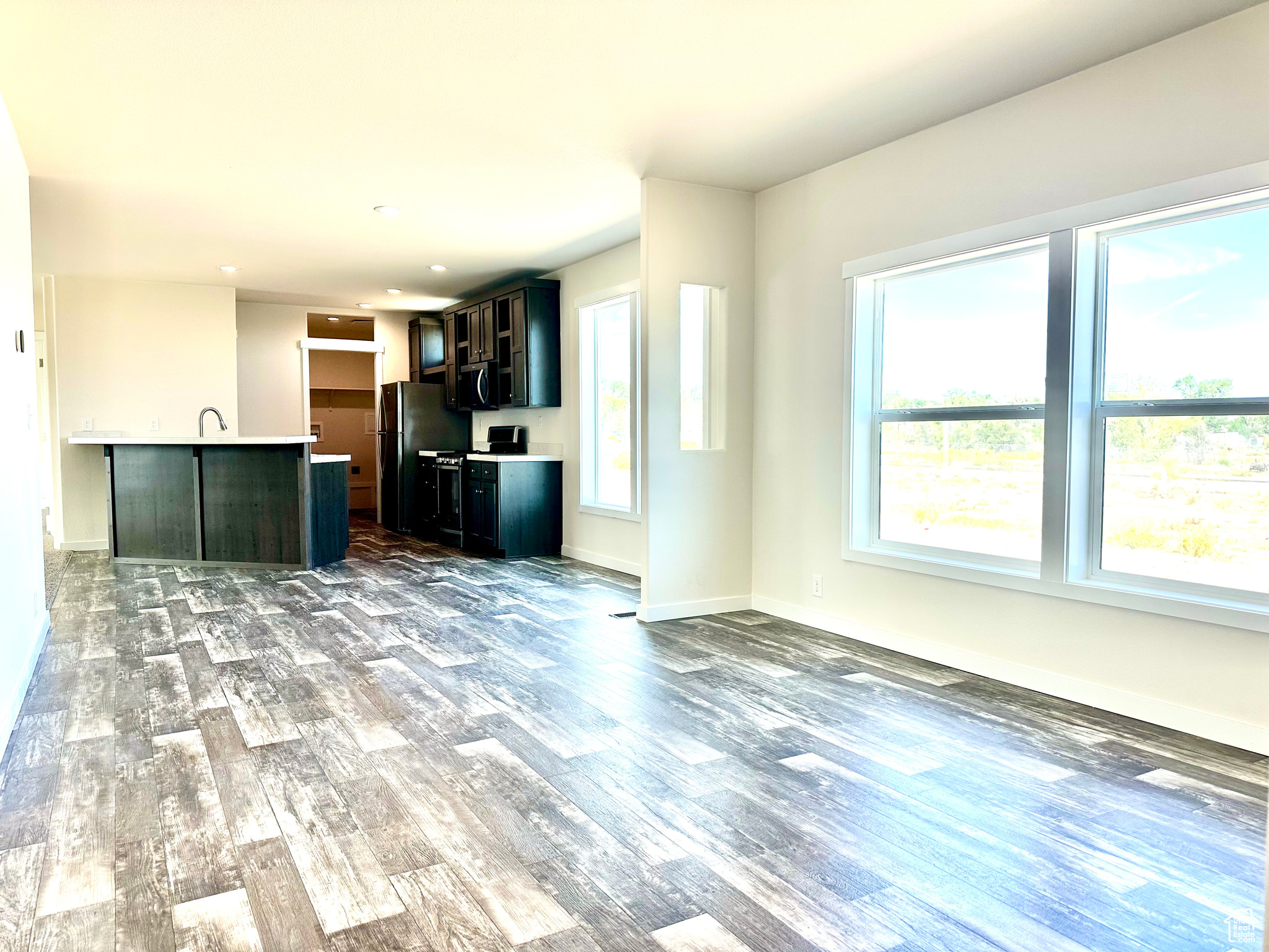 DESERT SAGE - Residential