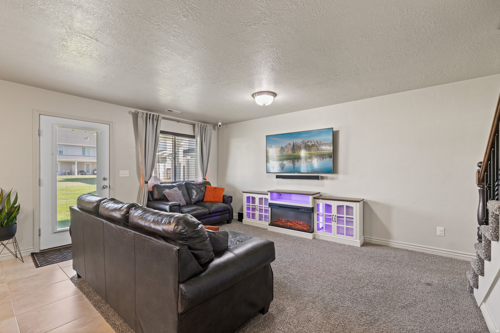 SANDY POINT - Residential