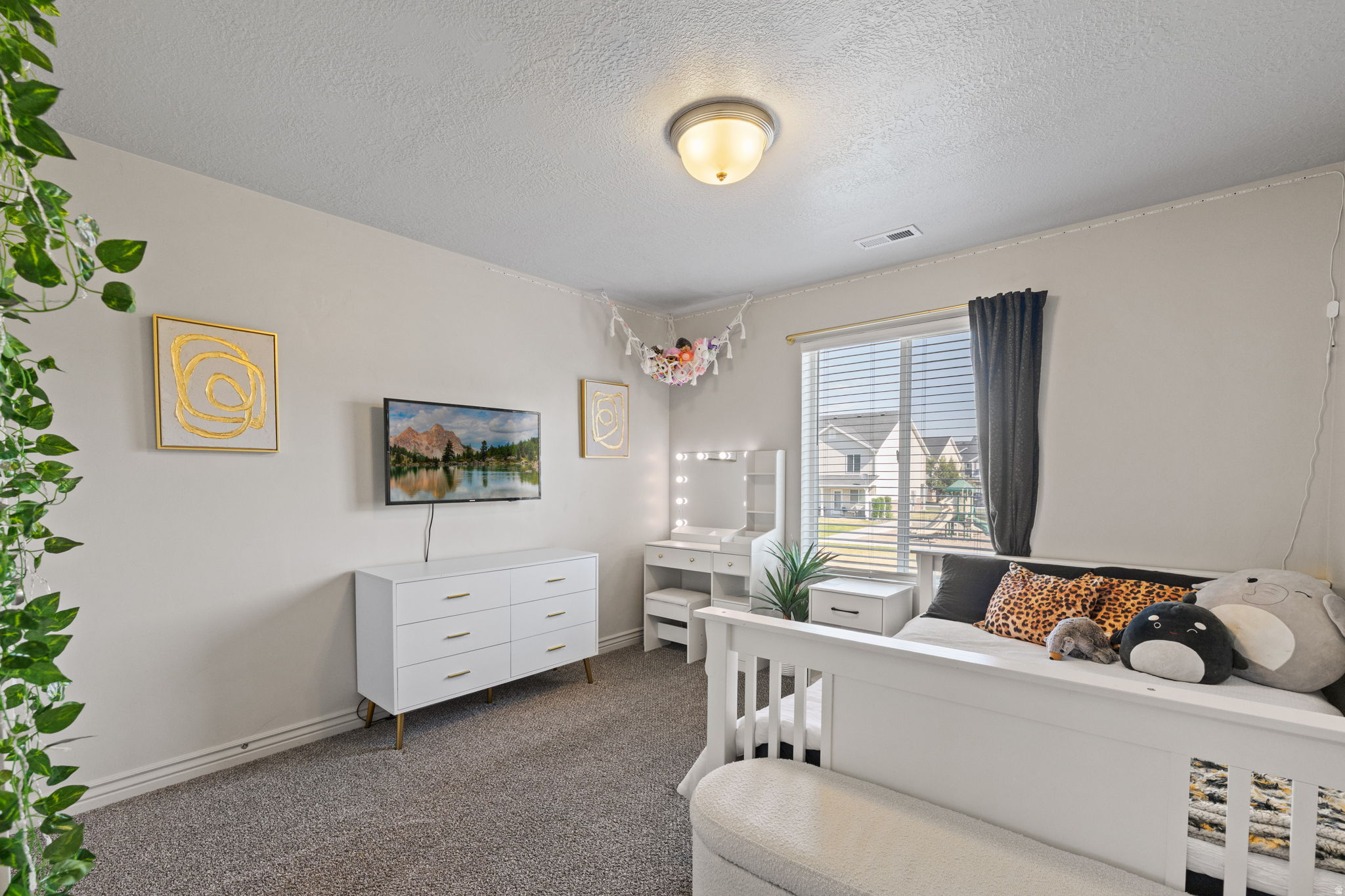 SANDY POINT - Residential