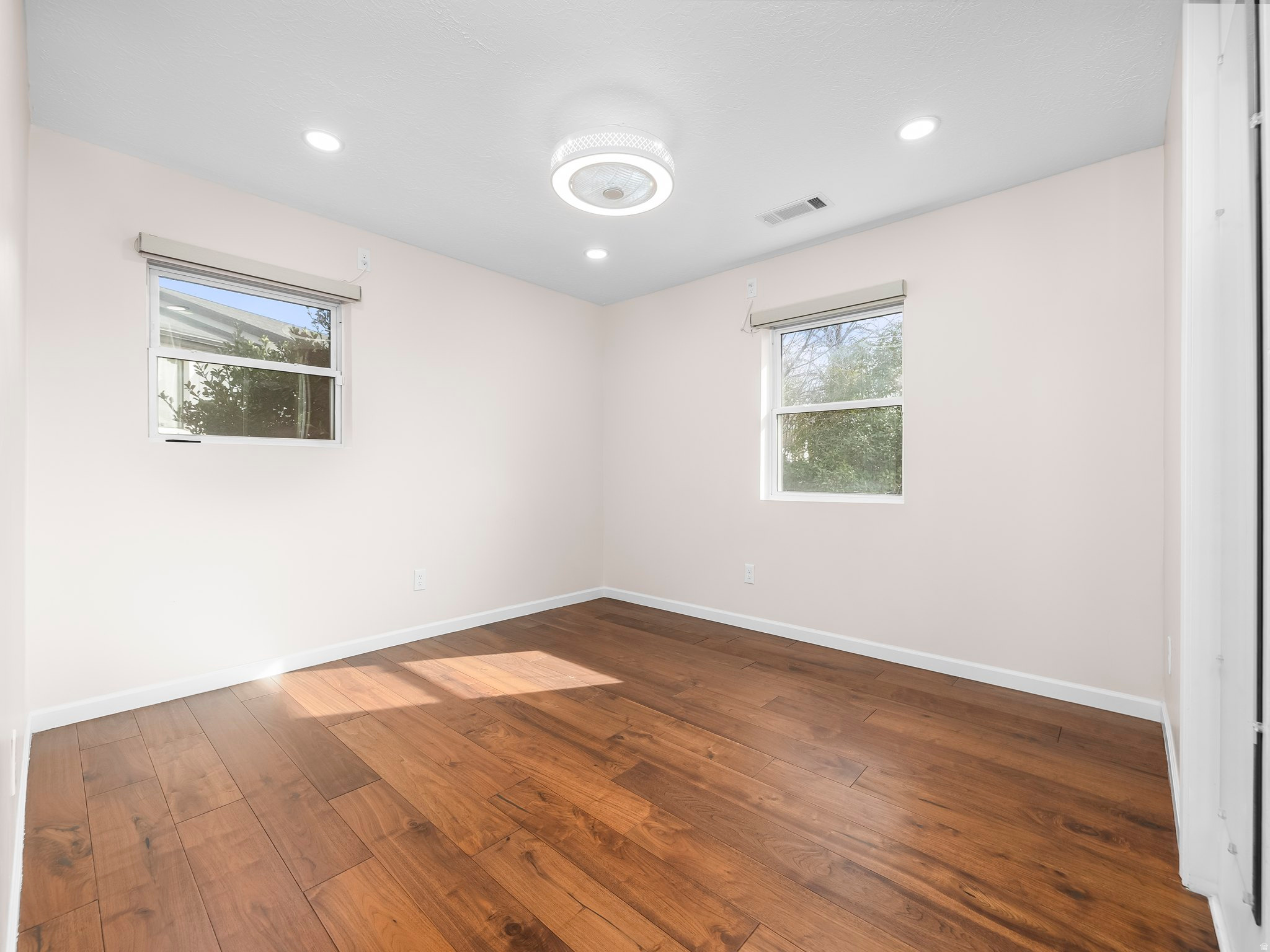 LORAN HEIGHTS ADD - Residential