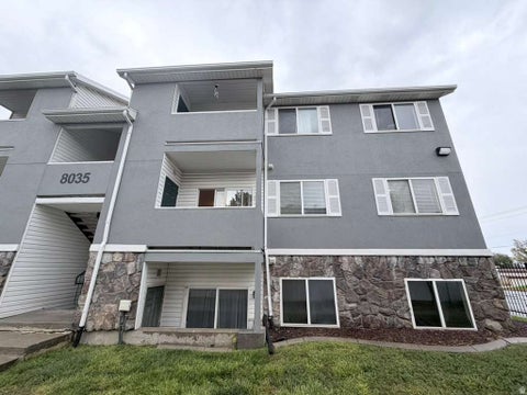 Condo For Sale - 8035 W Copperfield Pl #22<br/> Salt Lake County, Magna, UT 84044