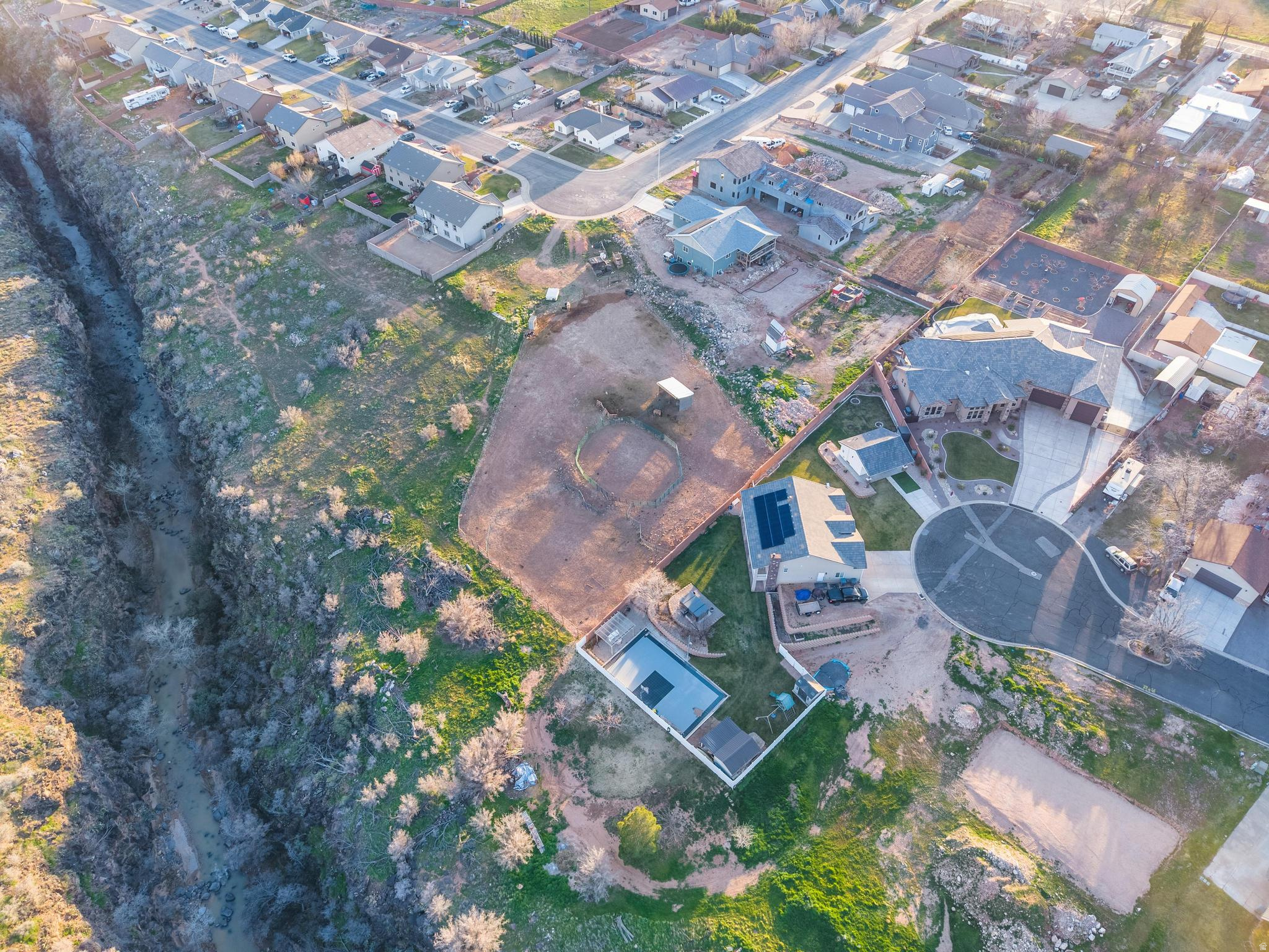 ALMOND HEIGHTS PARK AMD - Land