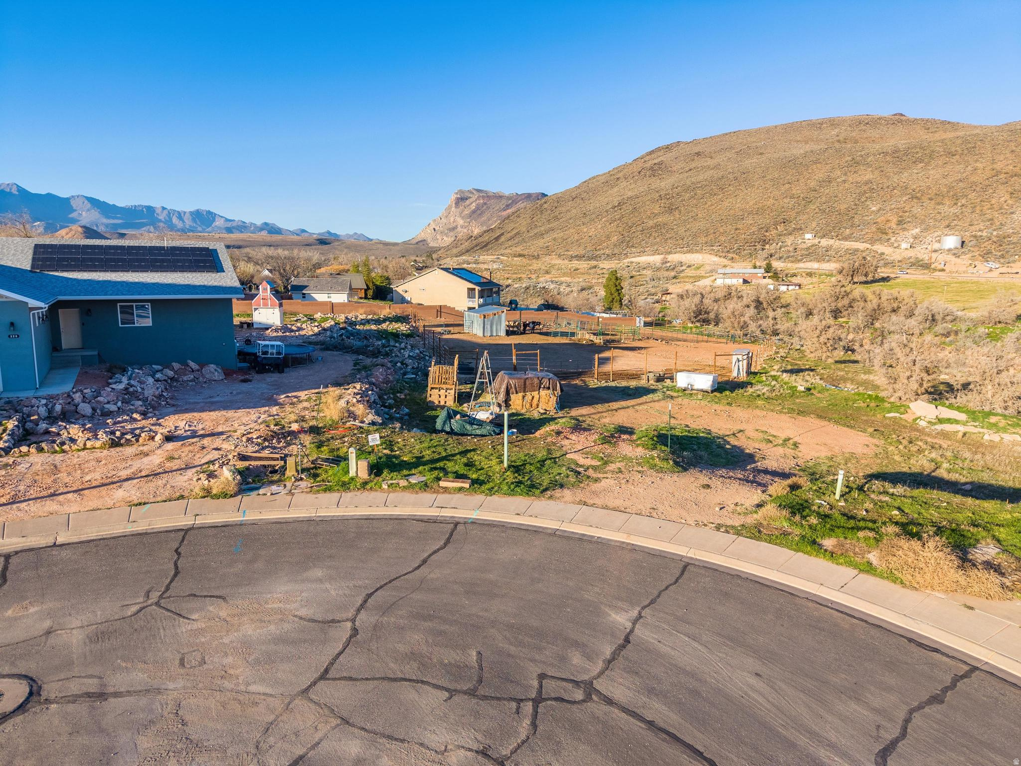 ALMOND HEIGHTS PARK AMD - Land