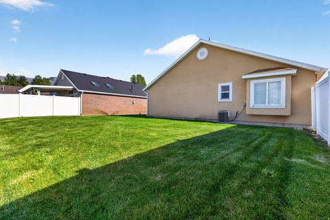 Tiny photo for 2465 N DORCHESTER AVE, Harrisville, UT 84414 (MLS # 2153322)