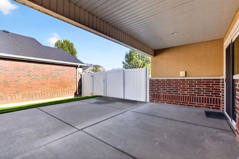 Tiny photo for 2465 N DORCHESTER AVE, Harrisville, UT 84414 (MLS # 2153322)