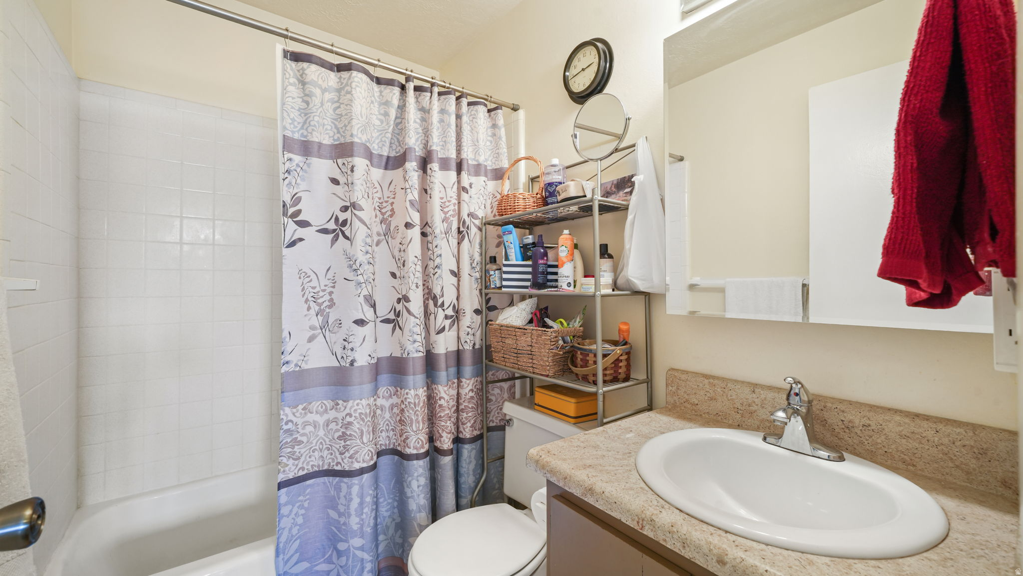 WARRANTY SUBDIVISION - Residential Income