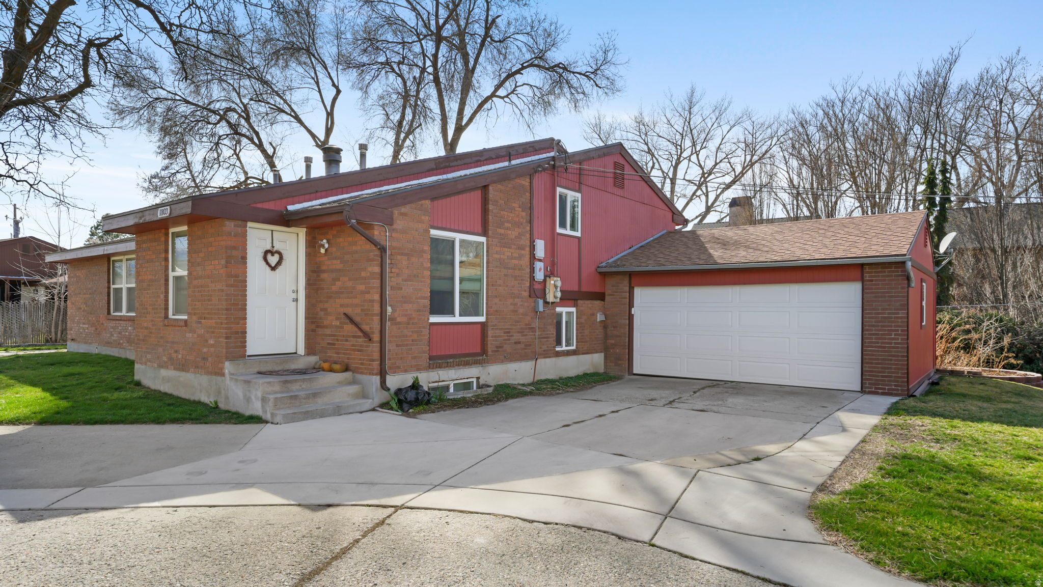 WARRANTY SUBDIVISION - Residential Income