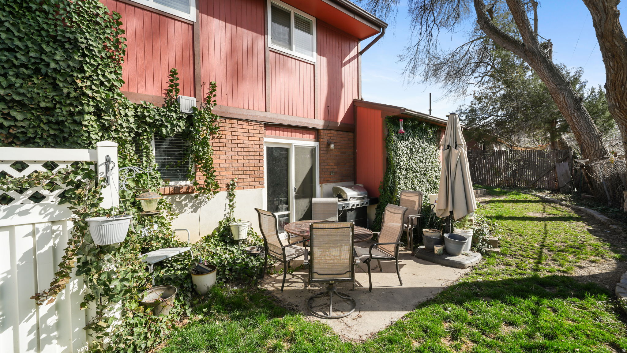 WARRANTY SUBDIVISION - Residential Income