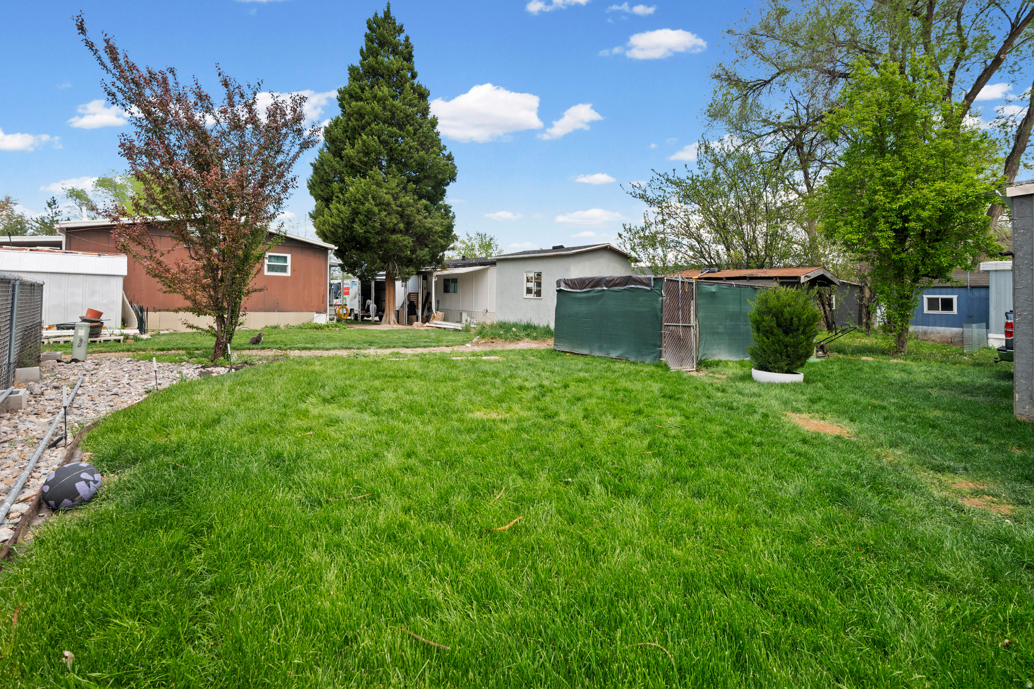 MAJESTIC OAK - Residential