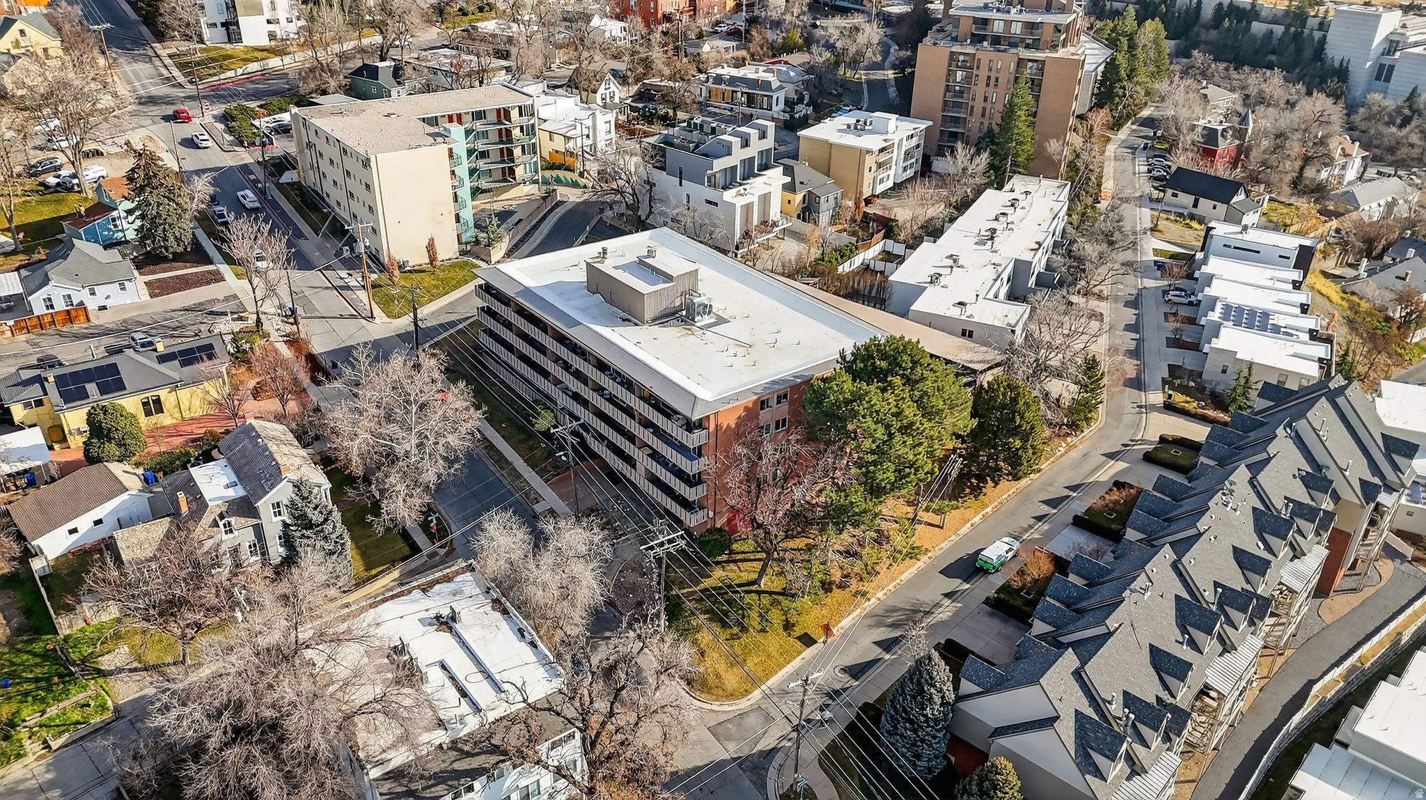 CAPITOL HILL CONDOMINIUM - Residential