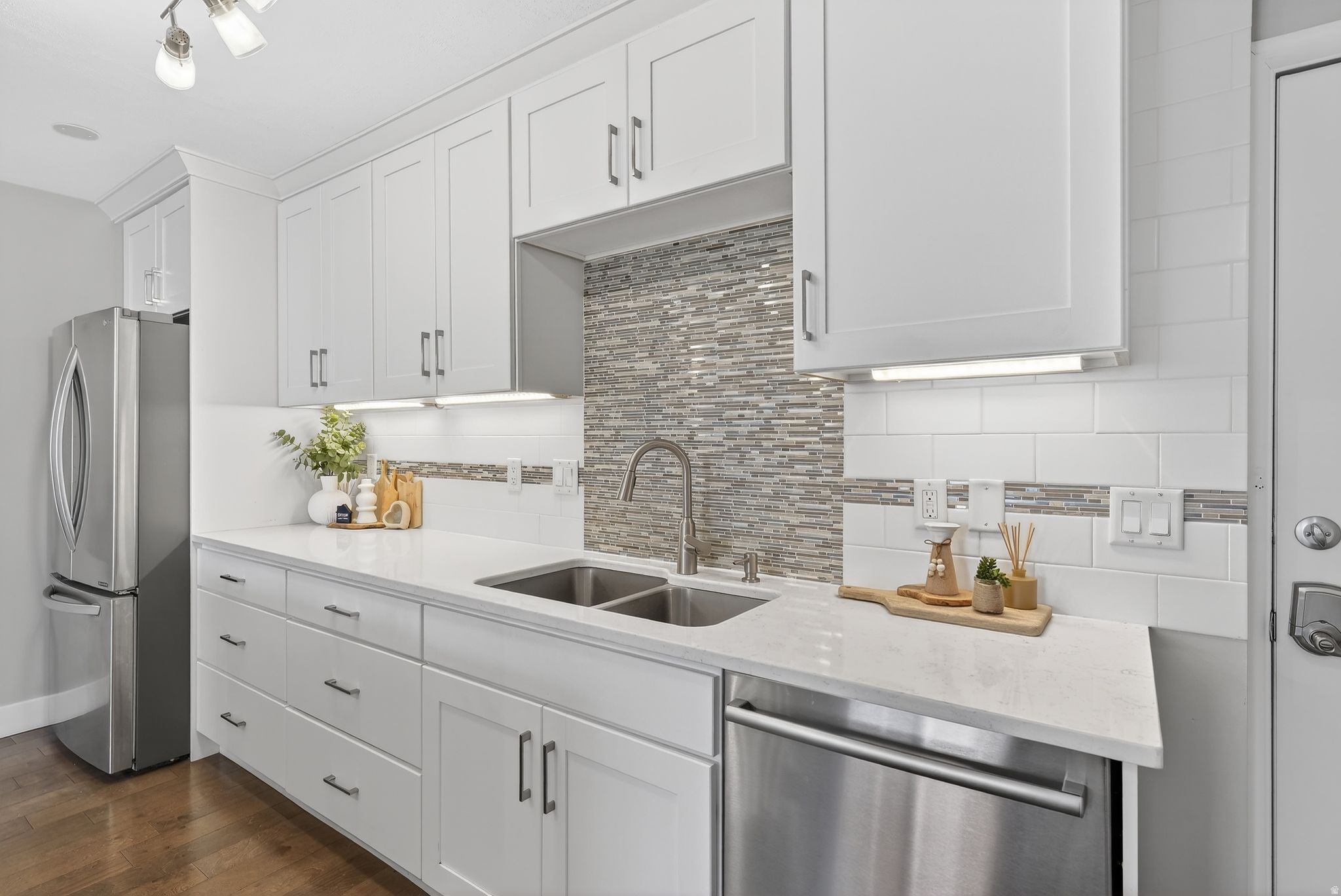 CAPITOL HILL CONDOMINIUM - Residential