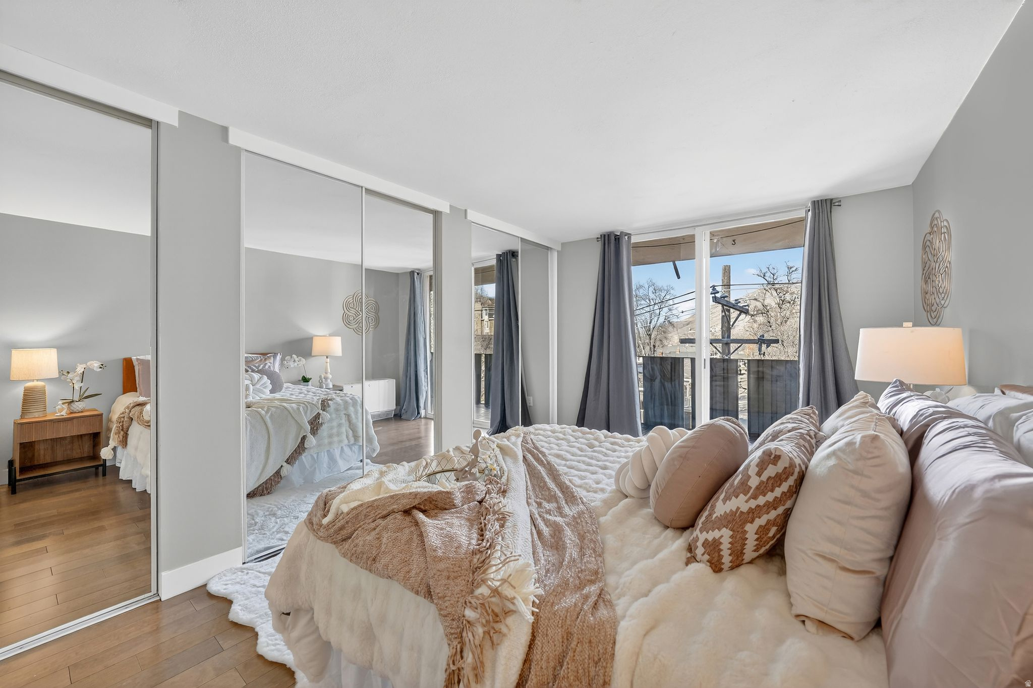 CAPITOL HILL CONDOMINIUM - Residential