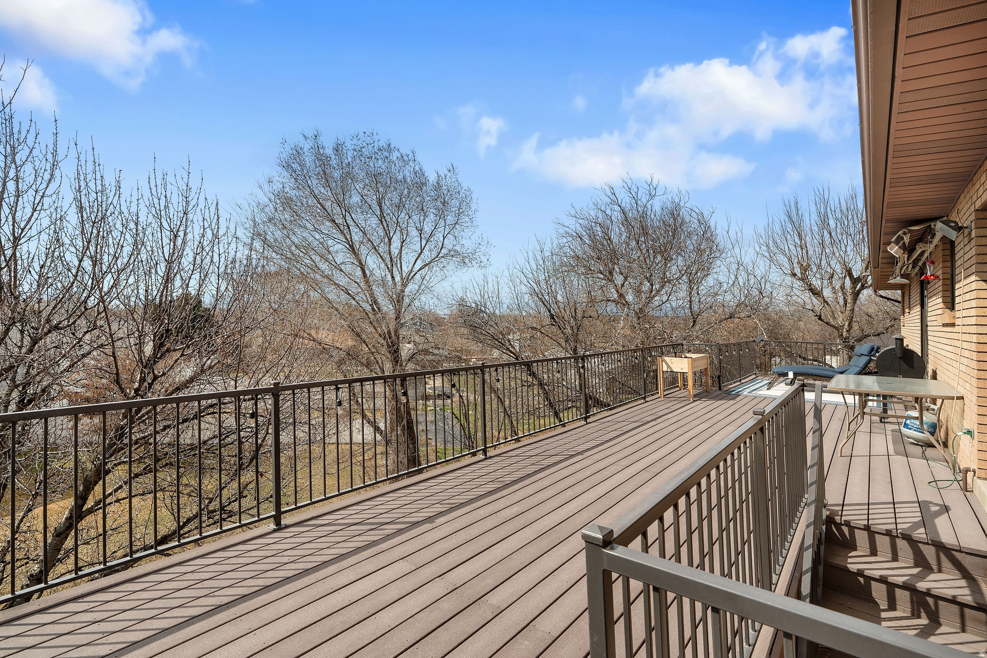 OVERLOOK - Residential