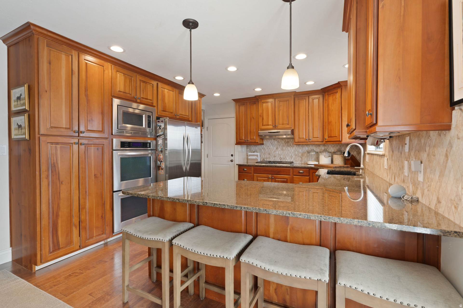 OVERLOOK - Residential