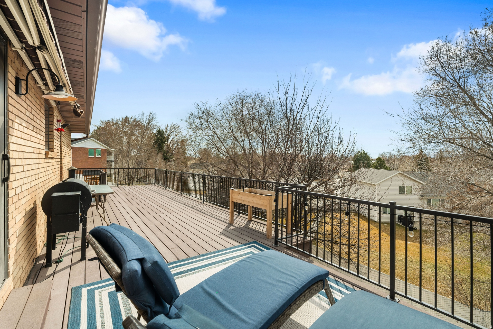 OVERLOOK - Residential