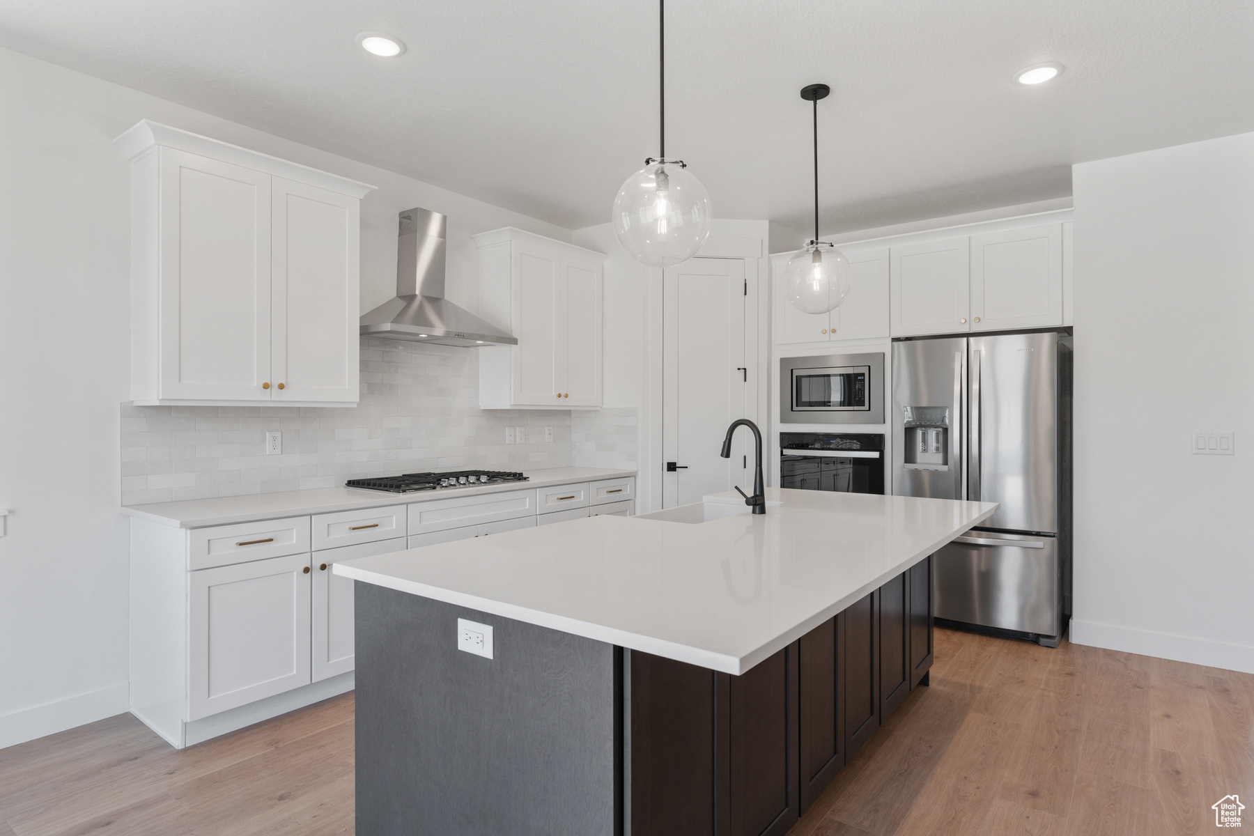 VISTAS AT SUMMIT RDG - Residential