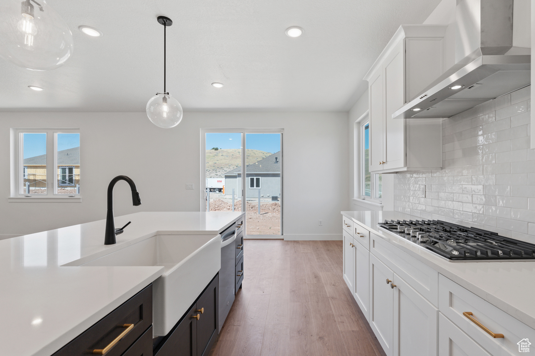 VISTAS AT SUMMIT RDG - Residential