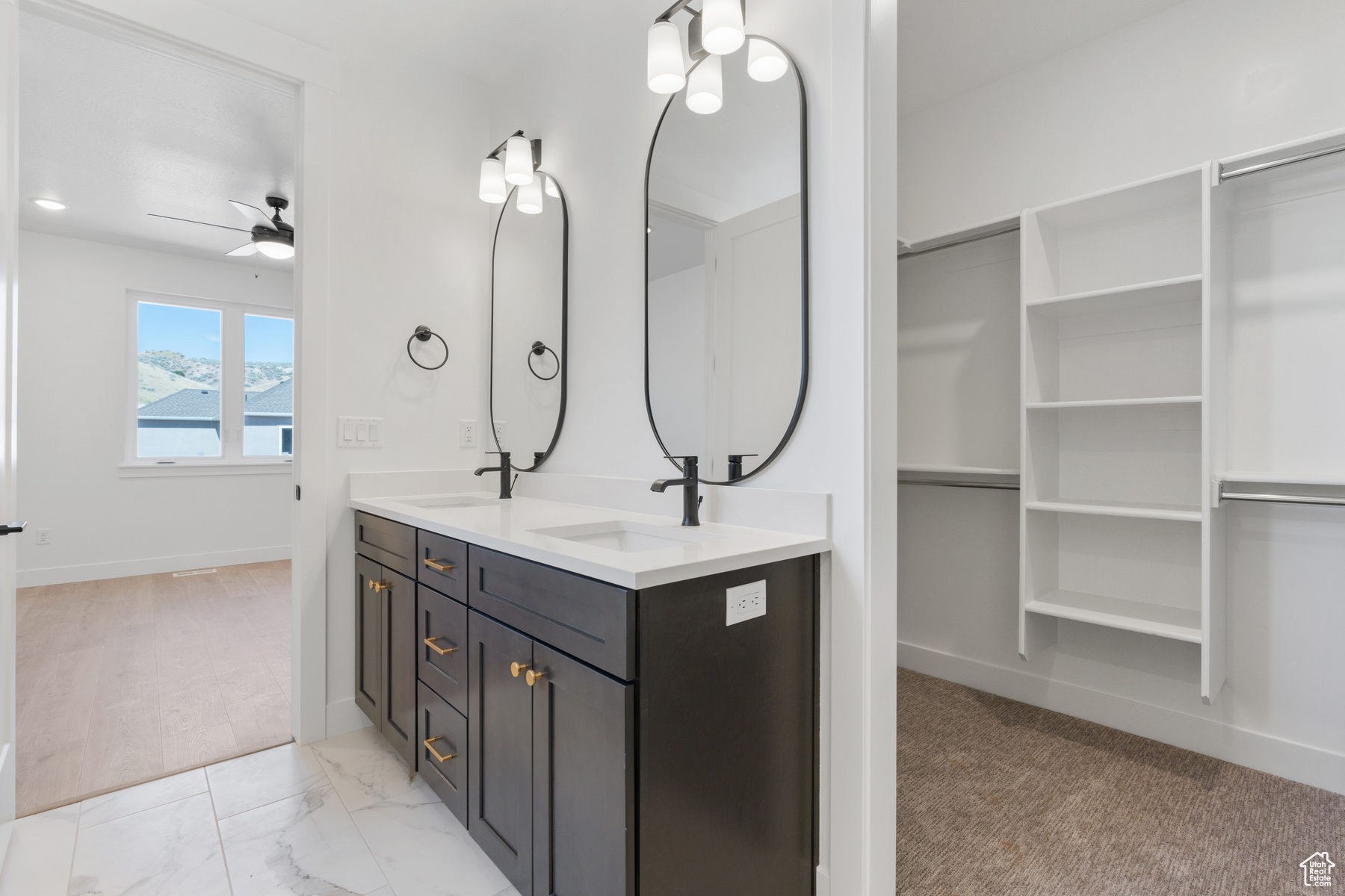 VISTAS AT SUMMIT RDG - Residential