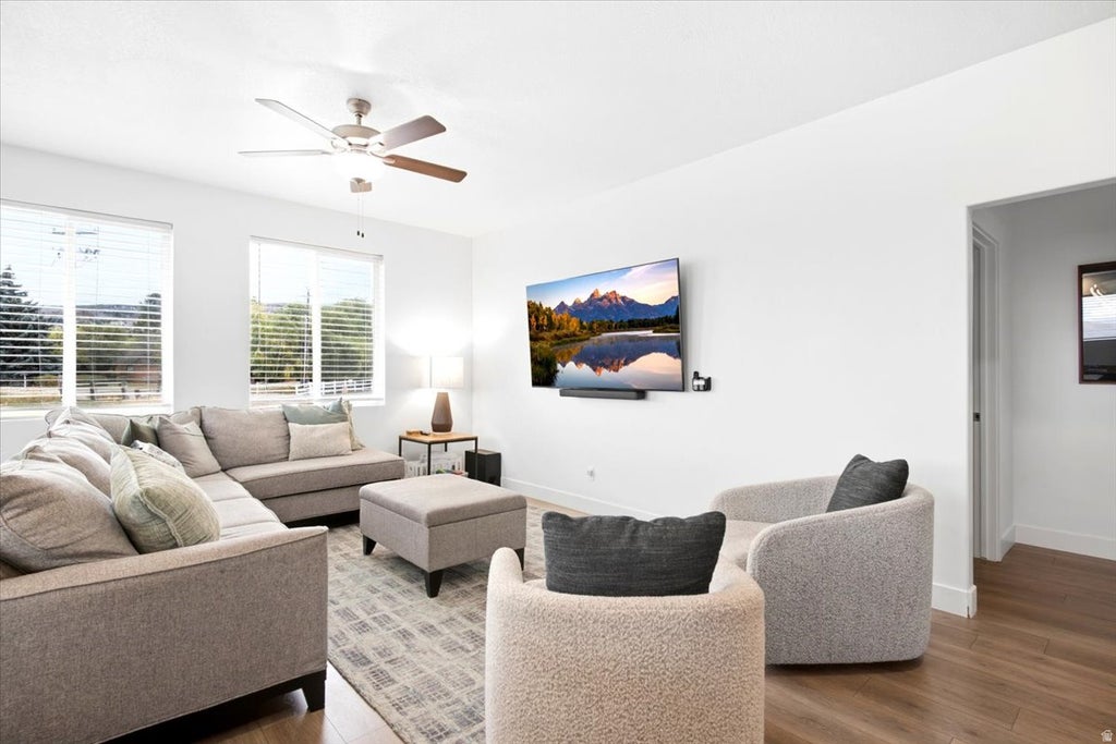 Photo of 2233 S BEACHCOMBER LN, Garden City, UT 84028 (MLS # 2186254)
