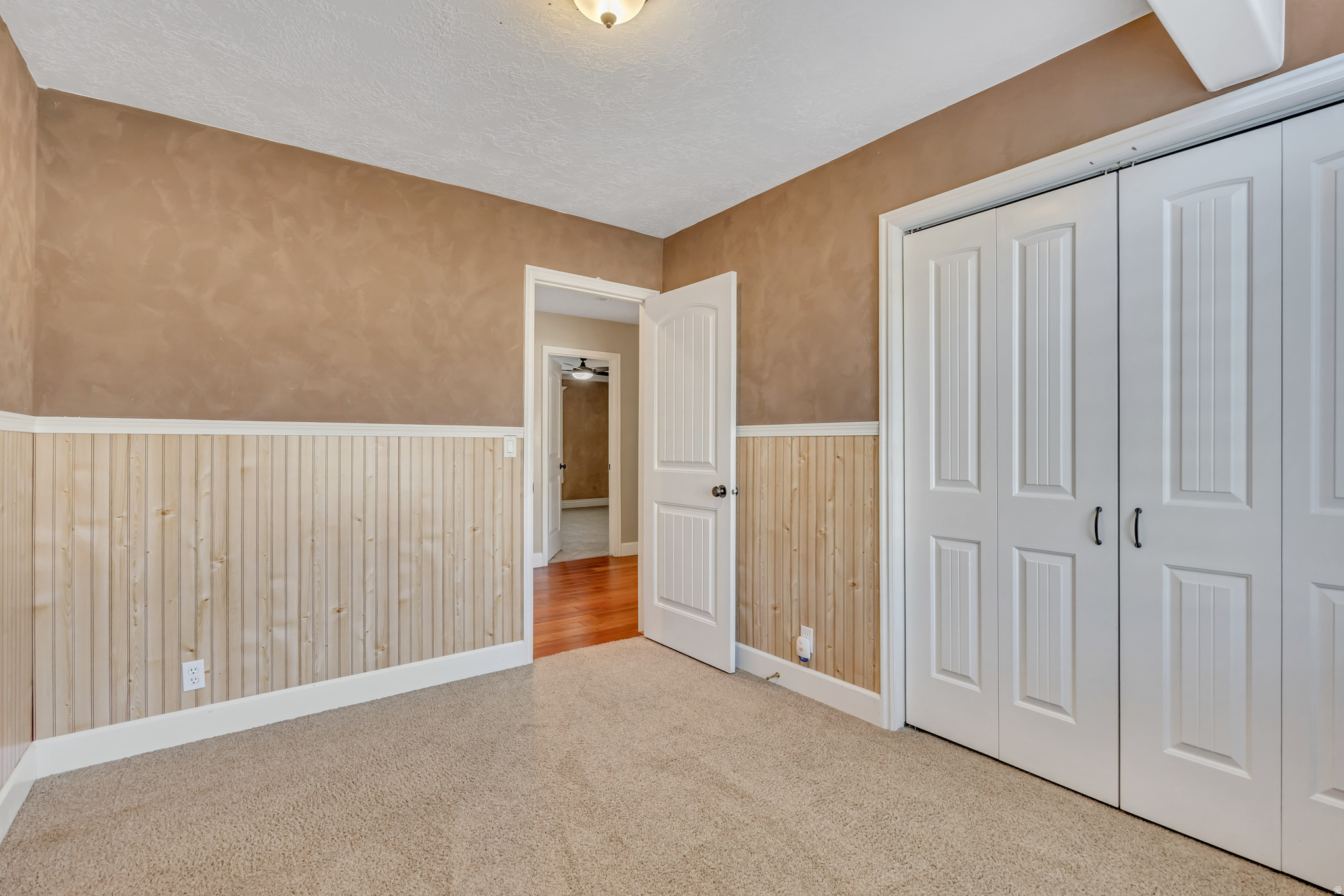 MEADOWLANDS - Residential