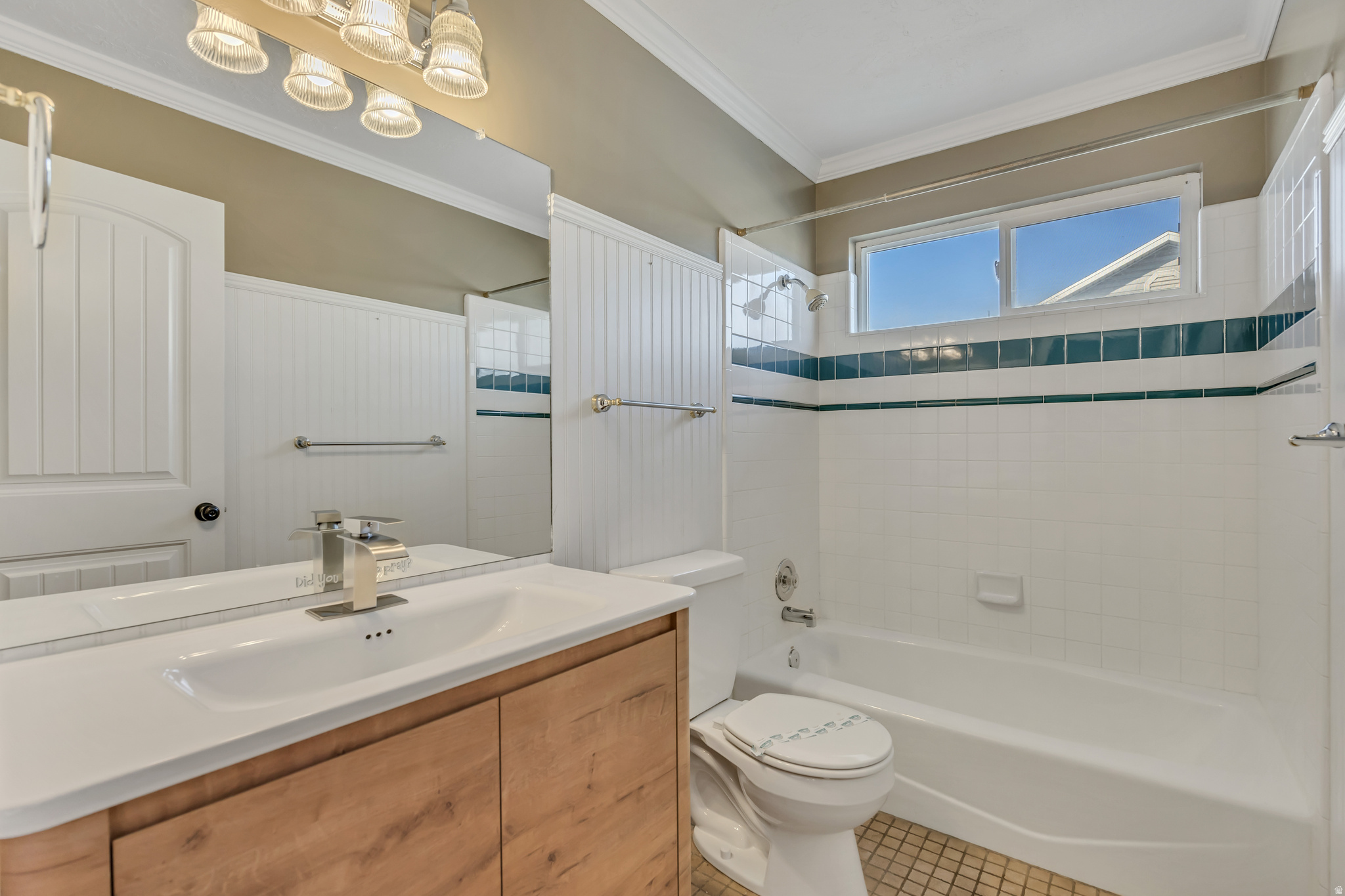 MEADOWLANDS - Residential