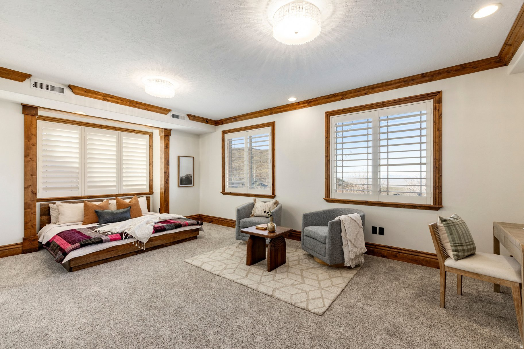 SUMMERWOOD - Residential