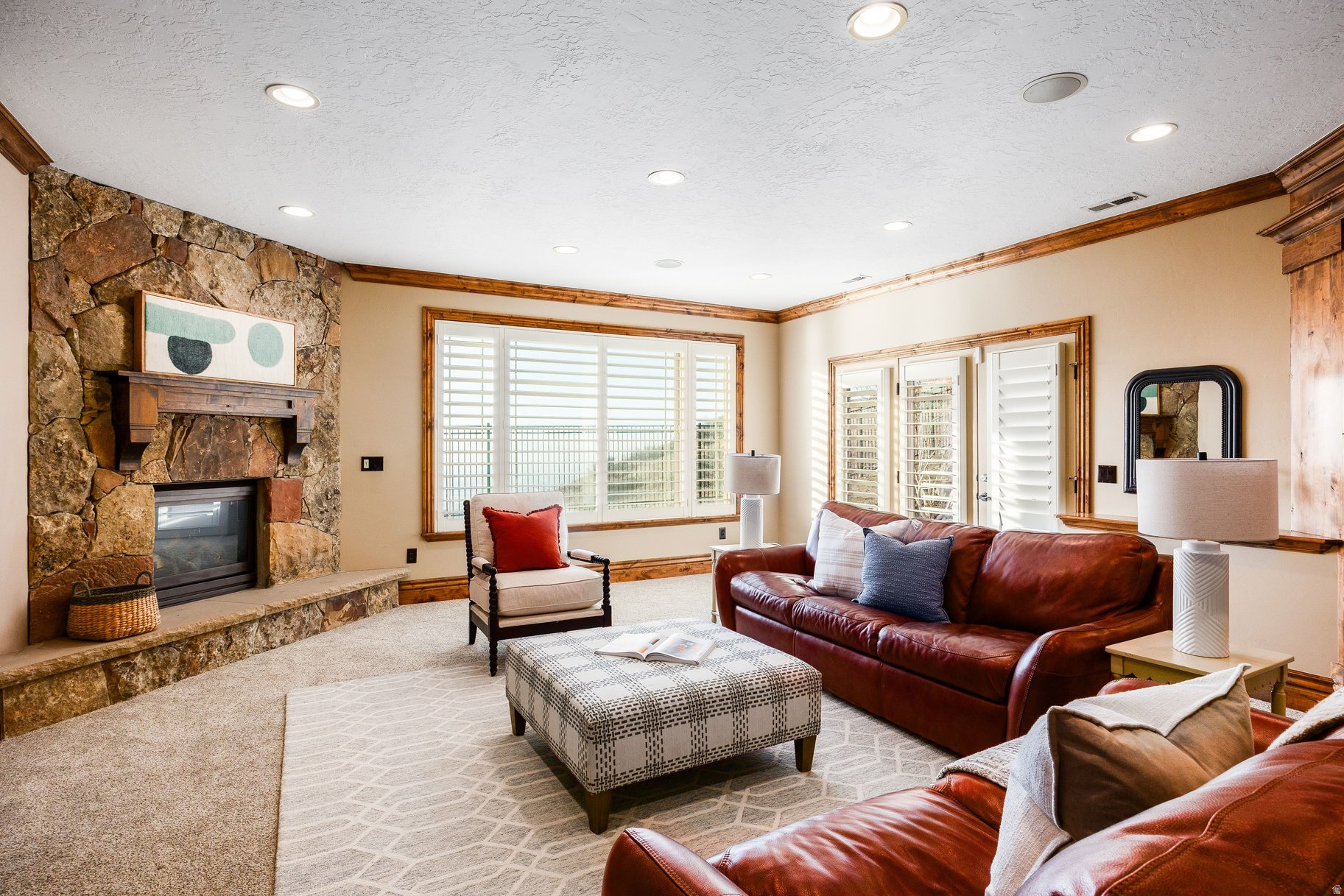 SUMMERWOOD - Residential