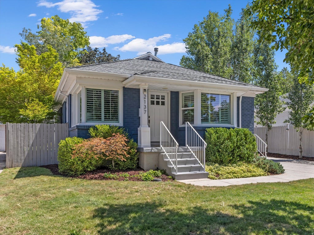 Photo of 2137 S TEXAS AVE, Salt Lake City, UT 84109 (MLS # 2177432)